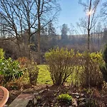 Neue Moderne Naturblick Am Rothaarsteig Mit Highspeed Internet Flatrate Xxl Boxspringbett Terrasse Mit Pkw Parkplatz In 10 Minuten Bis Willingen Ideal Fuer Touristen Und Geschaeftsleute Mit Rechnung Apartmán *