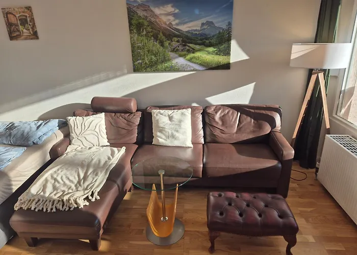 Neue Moderne Naturblick Am Rothaarsteig Mit Highspeed Internet Flatrate Xxl Boxspringbett Terrasse Mit Pkw Parkplatz In 10 Minuten Bis Willingen Ideal Fuer Touristen Und Geschaeftsleute Mit Rechnung Brilon